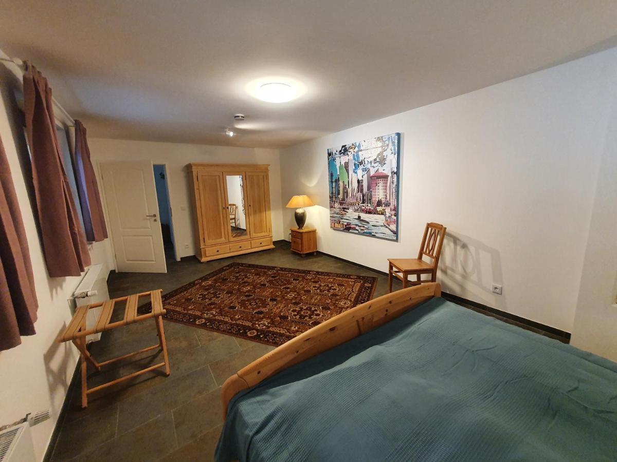 Grosses Ferienhaus Sauerburgblick Sauerthal Eksteriør billede
